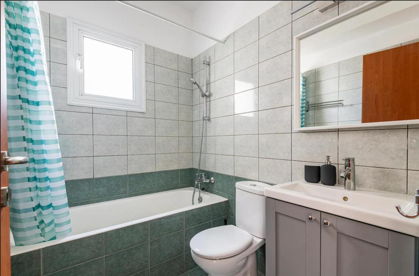 Top Floor Apartment City Center Larnaka Exterior foto