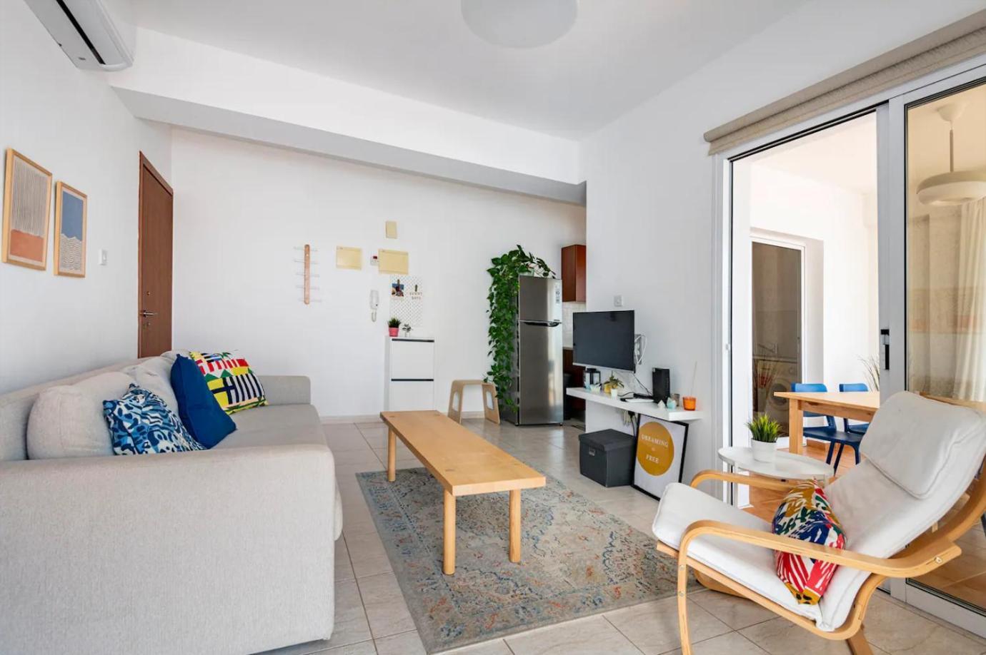 Top Floor Apartment City Center Larnaka Exterior foto